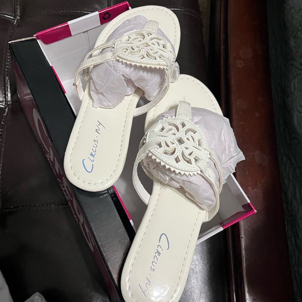 Canon White Women Sandals
